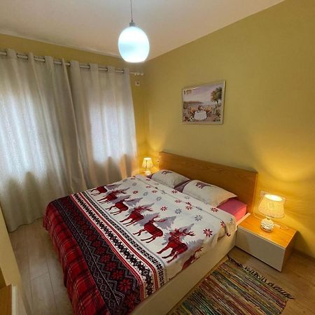 Ergi'S Host Apartment ติรานา ภายนอก รูปภาพ
