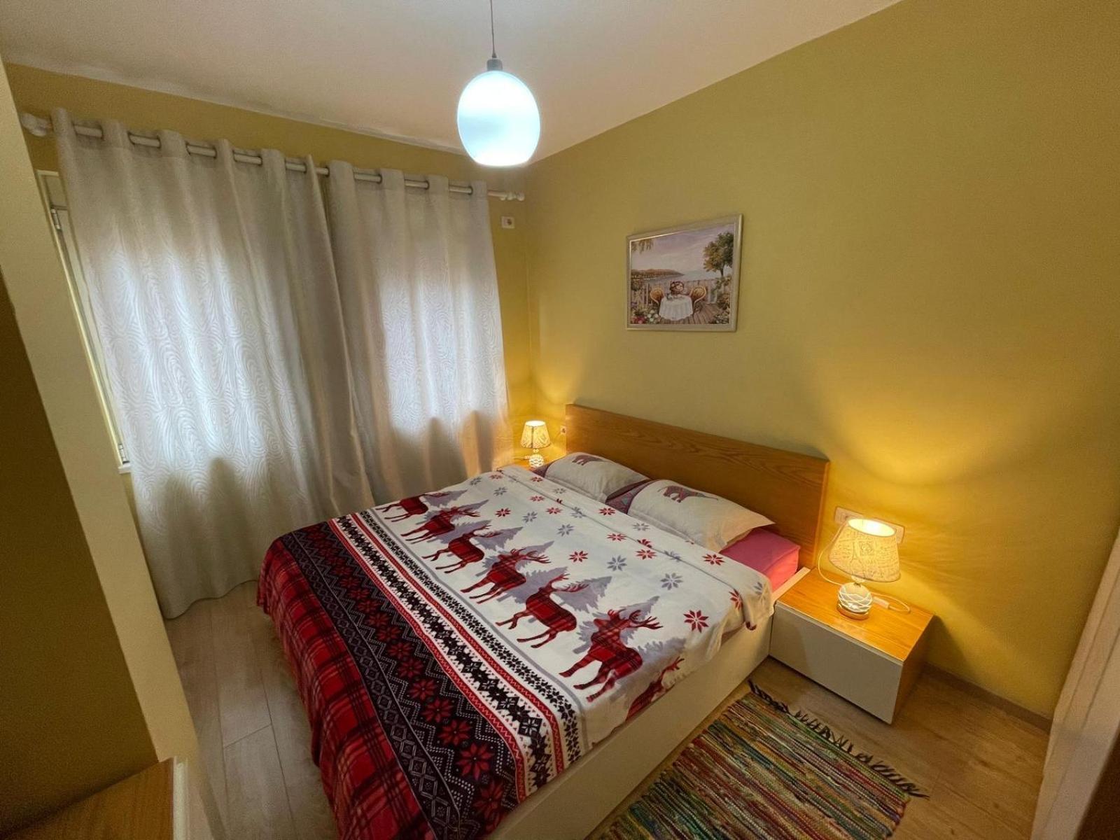 Ergi'S Host Apartment ติรานา ภายนอก รูปภาพ